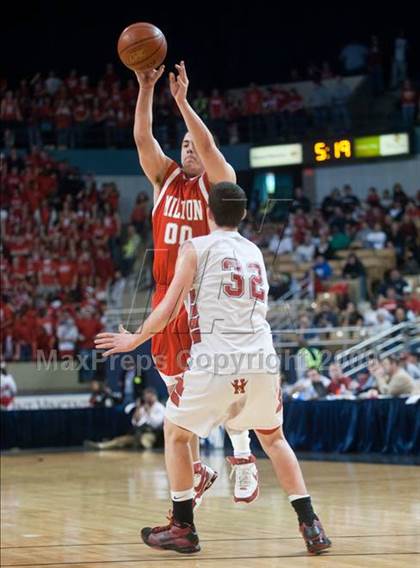 Thumbnail 1 in Hoosac Valley vs. Milton (MIAA D2 Final) photogallery.