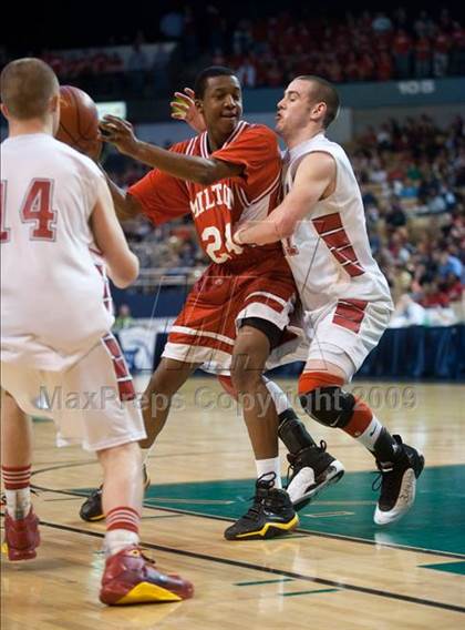 Thumbnail 1 in Hoosac Valley vs. Milton (MIAA D2 Final) photogallery.