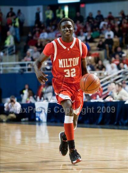 Thumbnail 1 in Hoosac Valley vs. Milton (MIAA D2 Final) photogallery.