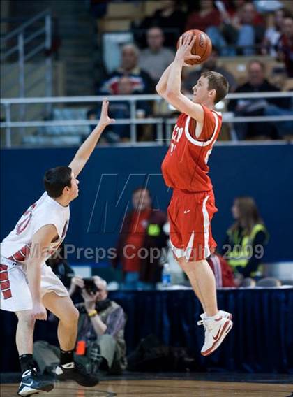 Thumbnail 2 in Hoosac Valley vs. Milton (MIAA D2 Final) photogallery.