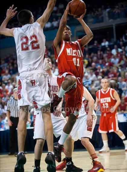 Thumbnail 2 in Hoosac Valley vs. Milton (MIAA D2 Final) photogallery.