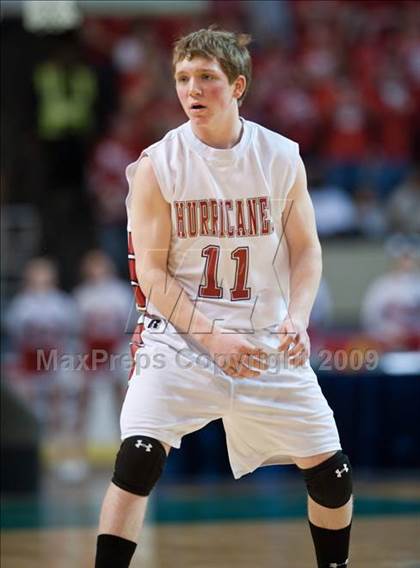 Thumbnail 1 in Hoosac Valley vs. Milton (MIAA D2 Final) photogallery.