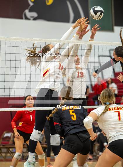 Thumbnail 3 in Cathedral Catholic vs. Torrey Pines (CIF SDS Open Division Final) photogallery.