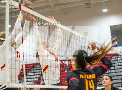 Thumbnail 2 in Cathedral Catholic vs. Torrey Pines (CIF SDS Open Division Final) photogallery.