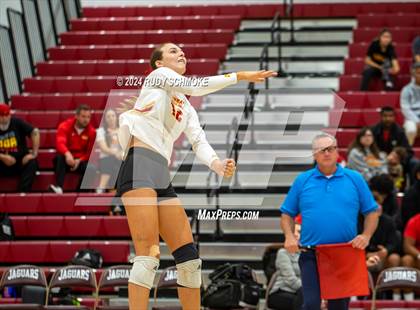 Thumbnail 1 in Cathedral Catholic vs. Torrey Pines (CIF SDS Open Division Final) photogallery.