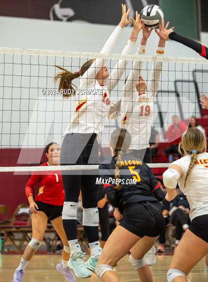 Thumbnail 2 in Cathedral Catholic vs. Torrey Pines (CIF SDS Open Division Final) photogallery.