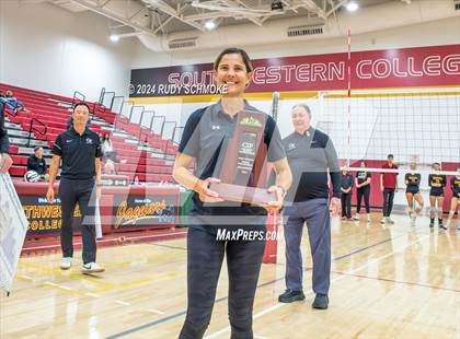 Thumbnail 2 in Cathedral Catholic vs. Torrey Pines (CIF SDS Open Division Final) photogallery.