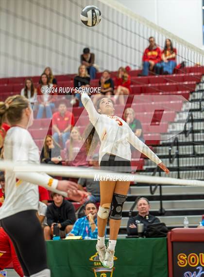 Thumbnail 1 in Cathedral Catholic vs. Torrey Pines (CIF SDS Open Division Final) photogallery.