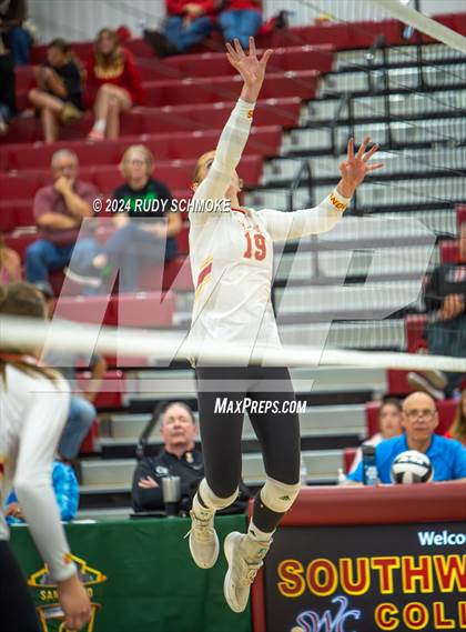 Thumbnail 1 in Cathedral Catholic vs. Torrey Pines (CIF SDS Open Division Final) photogallery.