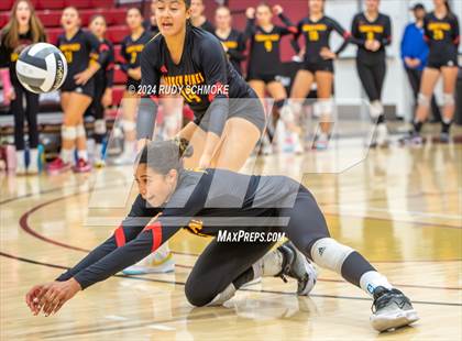 Thumbnail 1 in Cathedral Catholic vs. Torrey Pines (CIF SDS Open Division Final) photogallery.