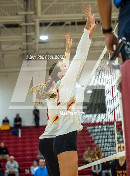 Thumbnail 2 in Cathedral Catholic vs. Torrey Pines (CIF SDS Open Division Final) photogallery.