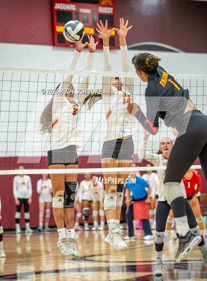 Thumbnail 1 in Cathedral Catholic vs. Torrey Pines (CIF SDS Open Division Final) photogallery.