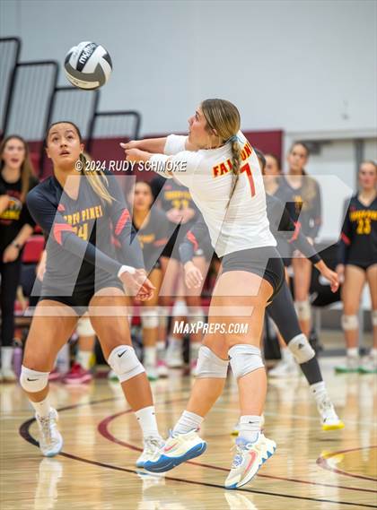 Thumbnail 2 in Cathedral Catholic vs. Torrey Pines (CIF SDS Open Division Final) photogallery.