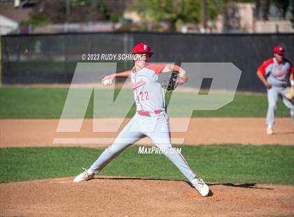 Thumbnail 2 in Fallbrook @ Escondido photogallery.