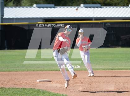 Thumbnail 2 in Fallbrook @ Escondido photogallery.