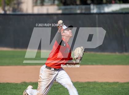 Thumbnail 3 in Fallbrook @ Escondido photogallery.