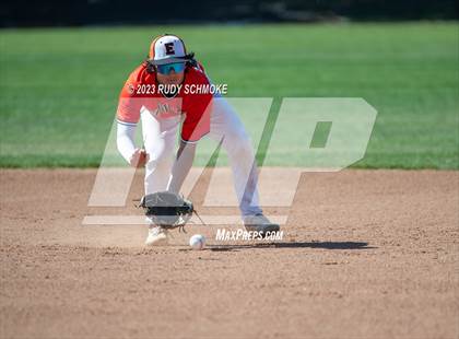 Thumbnail 2 in Fallbrook @ Escondido photogallery.