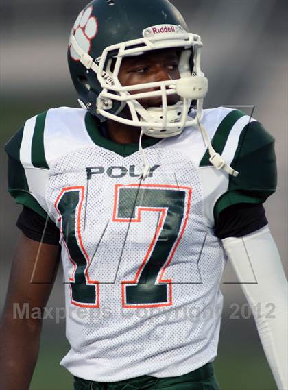 Thumbnail 1 in Poly @ Rancho Verde photogallery.