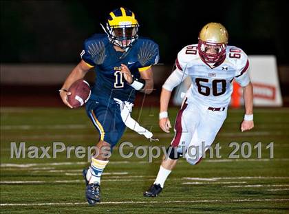 Thumbnail 1 in Bellevue vs. Oaks Christian (Mission Viejo Football Classic) photogallery.