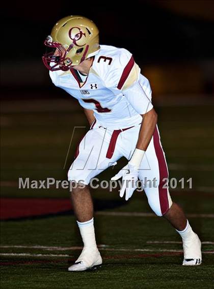 Thumbnail 2 in Bellevue vs. Oaks Christian (Mission Viejo Football Classic) photogallery.