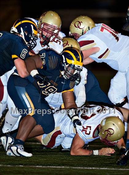 Thumbnail 2 in Bellevue vs. Oaks Christian (Mission Viejo Football Classic) photogallery.
