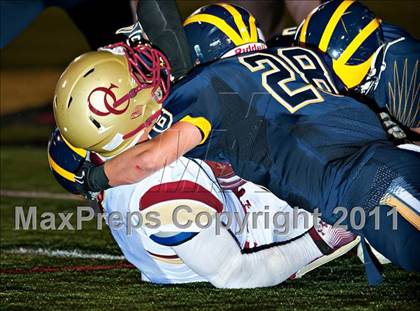 Thumbnail 3 in Bellevue vs. Oaks Christian (Mission Viejo Football Classic) photogallery.