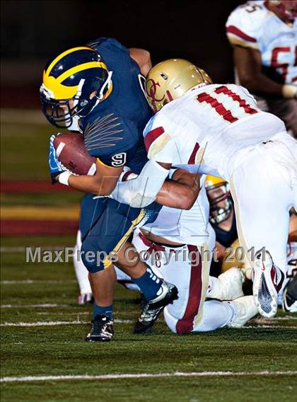 Thumbnail 2 in Bellevue vs. Oaks Christian (Mission Viejo Football Classic) photogallery.