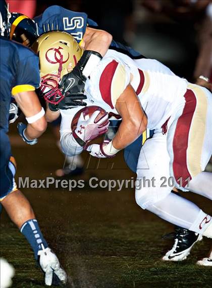 Thumbnail 1 in Bellevue vs. Oaks Christian (Mission Viejo Football Classic) photogallery.