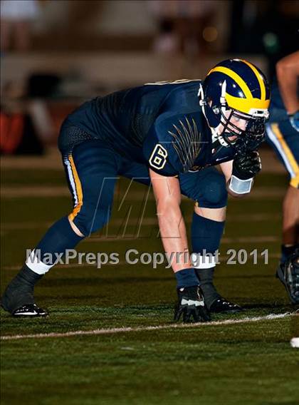 Thumbnail 3 in Bellevue vs. Oaks Christian (Mission Viejo Football Classic) photogallery.