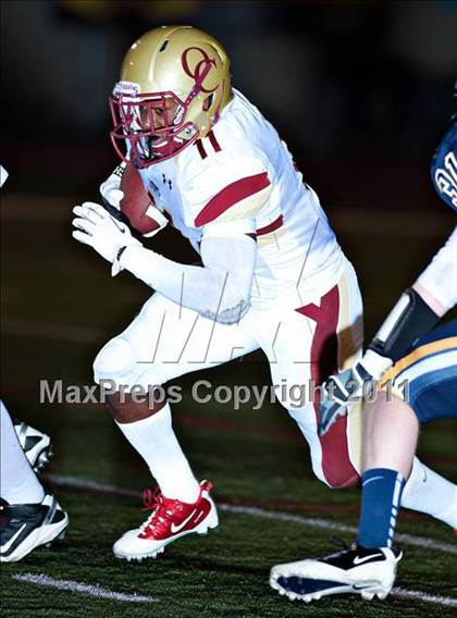 Thumbnail 1 in Bellevue vs. Oaks Christian (Mission Viejo Football Classic) photogallery.