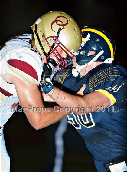Thumbnail 3 in Bellevue vs. Oaks Christian (Mission Viejo Football Classic) photogallery.