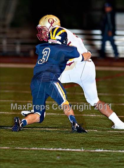 Thumbnail 1 in Bellevue vs. Oaks Christian (Mission Viejo Football Classic) photogallery.
