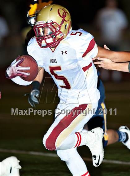 Thumbnail 1 in Bellevue vs. Oaks Christian (Mission Viejo Football Classic) photogallery.