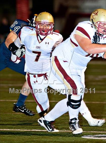 Thumbnail 2 in Bellevue vs. Oaks Christian (Mission Viejo Football Classic) photogallery.