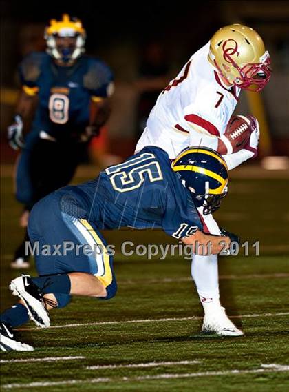 Thumbnail 1 in Bellevue vs. Oaks Christian (Mission Viejo Football Classic) photogallery.