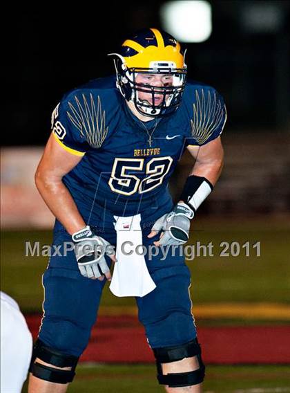 Thumbnail 2 in Bellevue vs. Oaks Christian (Mission Viejo Football Classic) photogallery.