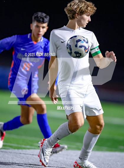 Thumbnail 3 in Grand Oaks vs The Woodlands photogallery.