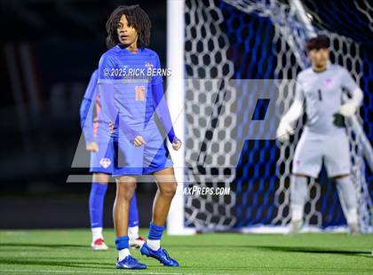 Thumbnail 3 in Grand Oaks vs The Woodlands photogallery.