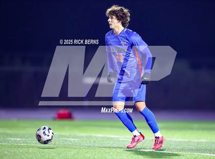 Thumbnail 2 in Grand Oaks vs The Woodlands photogallery.