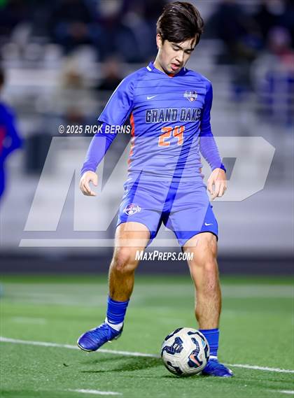 Thumbnail 2 in Grand Oaks vs The Woodlands photogallery.
