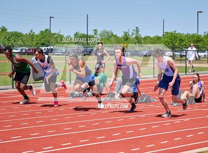 Thumbnail 3 in Lake Houston Conquerors Invitational (110 Hurdles) photogallery.