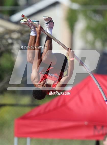 Thumbnail 3 in CIF NCS Meet of Champions (Boys Pole Vault) photogallery.