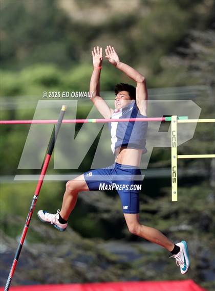 Thumbnail 2 in CIF NCS Meet of Champions (Boys Pole Vault) photogallery.