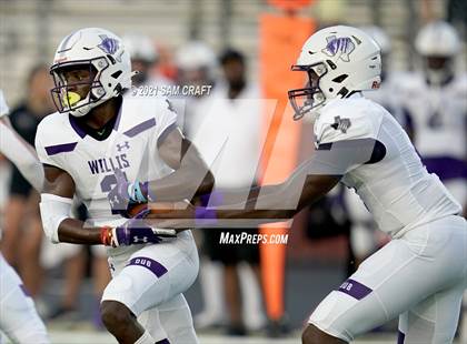 Thumbnail 2 in Willis @ A&M Consolidated photogallery.