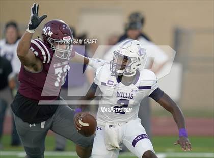 Thumbnail 2 in Willis @ A&M Consolidated photogallery.