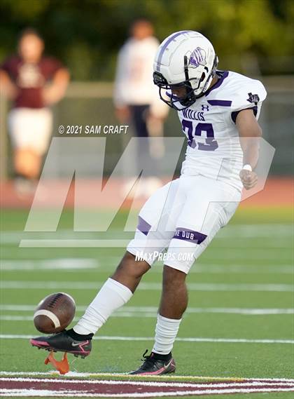 Thumbnail 3 in Willis @ A&M Consolidated photogallery.