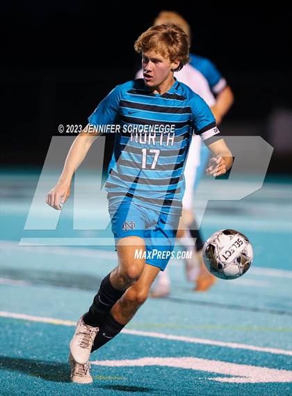 Thumbnail 3 in Male @ North Oldham photogallery.