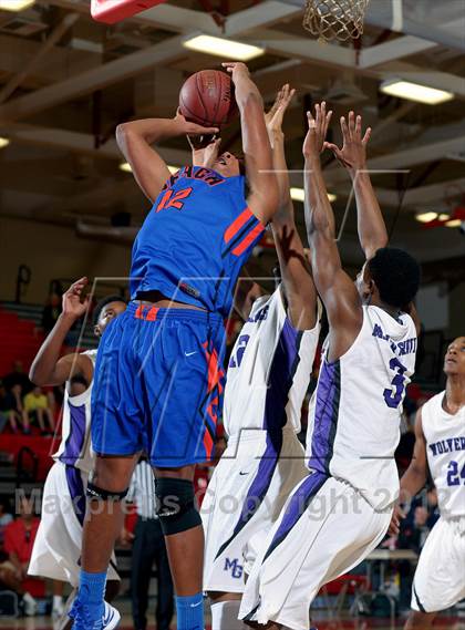 Thumbnail 2 in Miller Grove vs. Rainier Beach (MaxPreps Holiday Classic) photogallery.