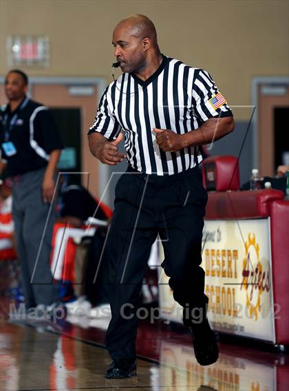Thumbnail 3 in Miller Grove vs. Rainier Beach (MaxPreps Holiday Classic) photogallery.