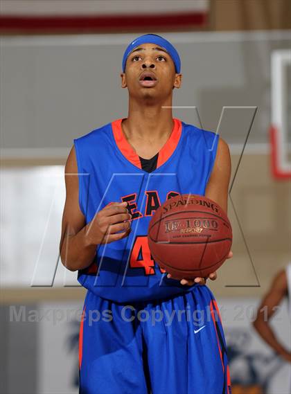 Thumbnail 1 in Miller Grove vs. Rainier Beach (MaxPreps Holiday Classic) photogallery.